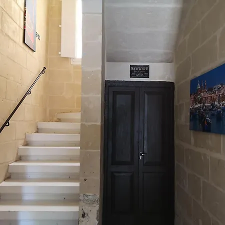 17 Domus Mariae Town House Case de vacanță *