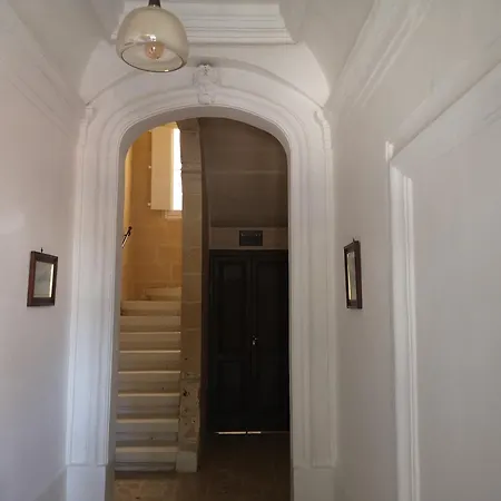 17 Domus Mariae Town House بيت للعطل سنجليا