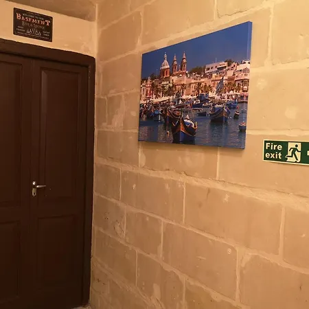 17 Domus Mariae Town House Feriehus *