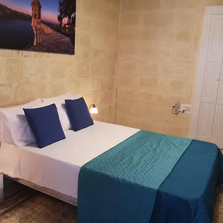 17 Domus Mariae Town House Casa de Férias Senglea