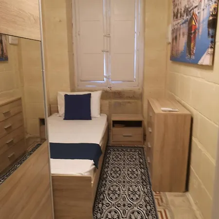 بيت للعطل 17 Domus Mariae Town House *