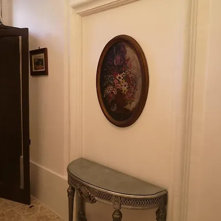 Case de vacanță 17 Domus Mariae Town House Senglea