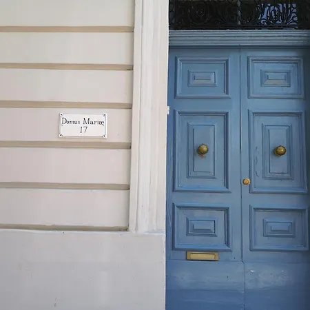 17 Domus Mariae Town House بيت للعطل